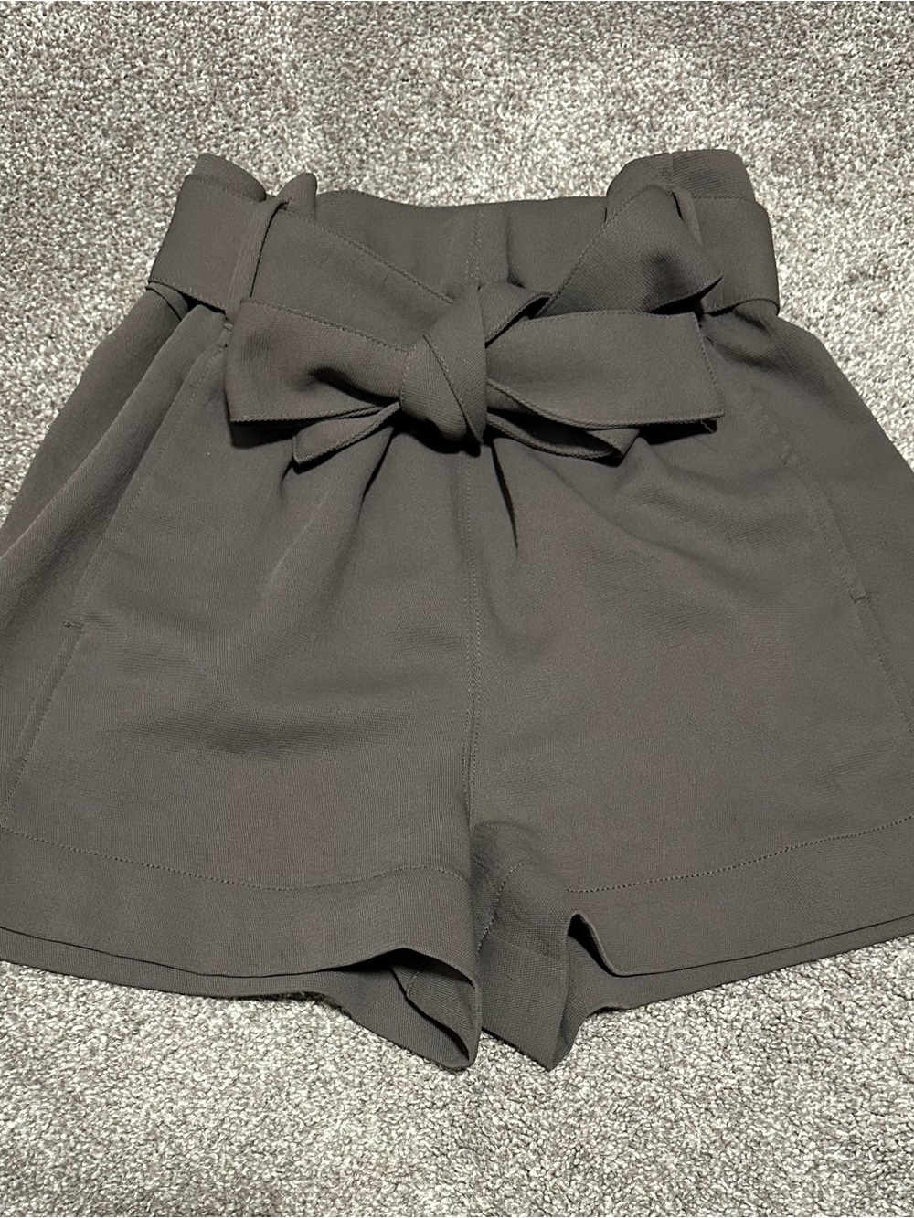 Wilfred High-Waist Bow Tie Shorts - size 0